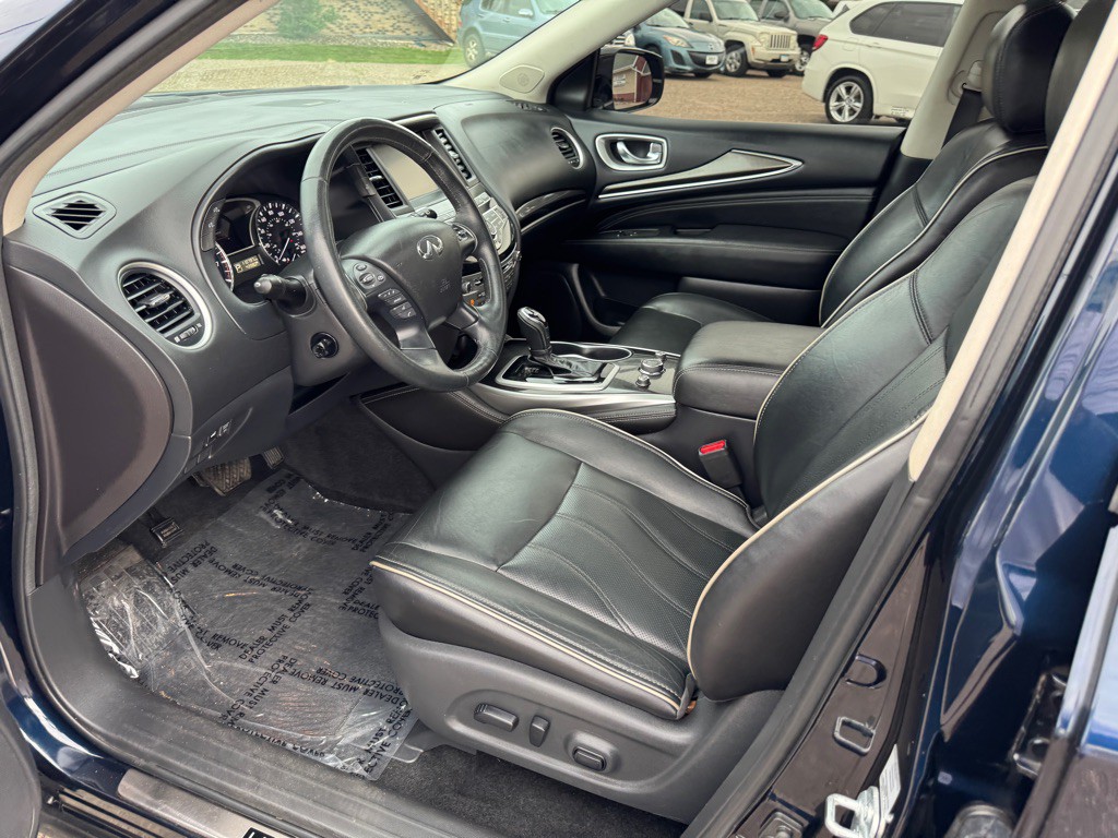 2017 INFINITI QX60 Image 17