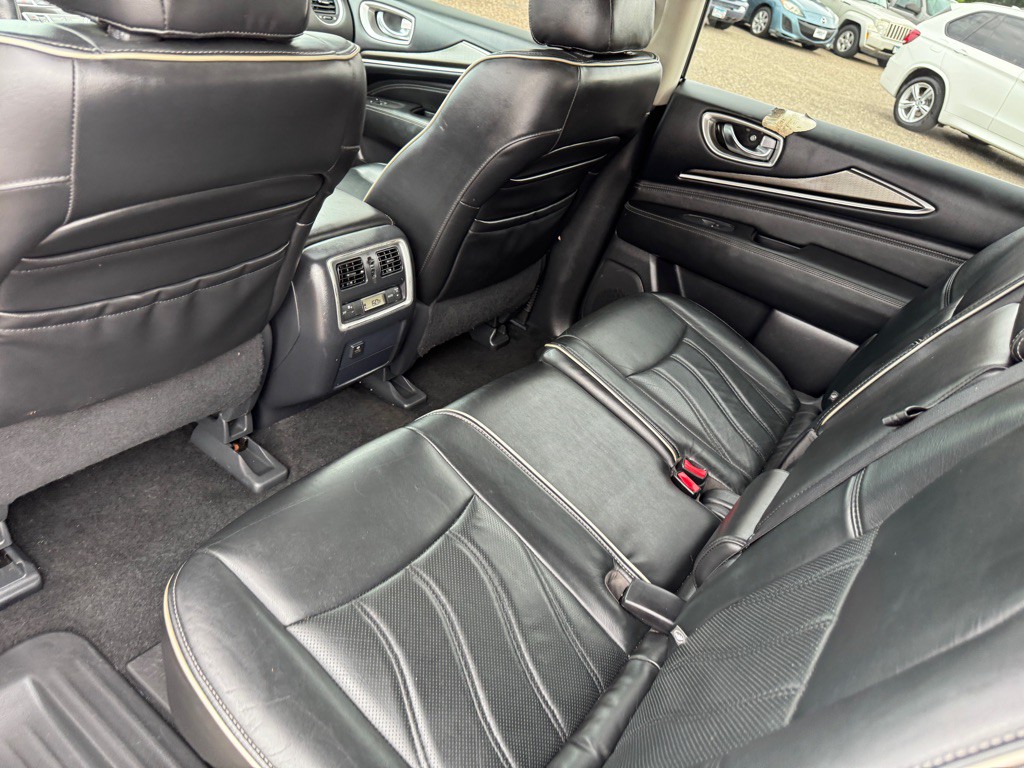 2017 INFINITI QX60 Image 23