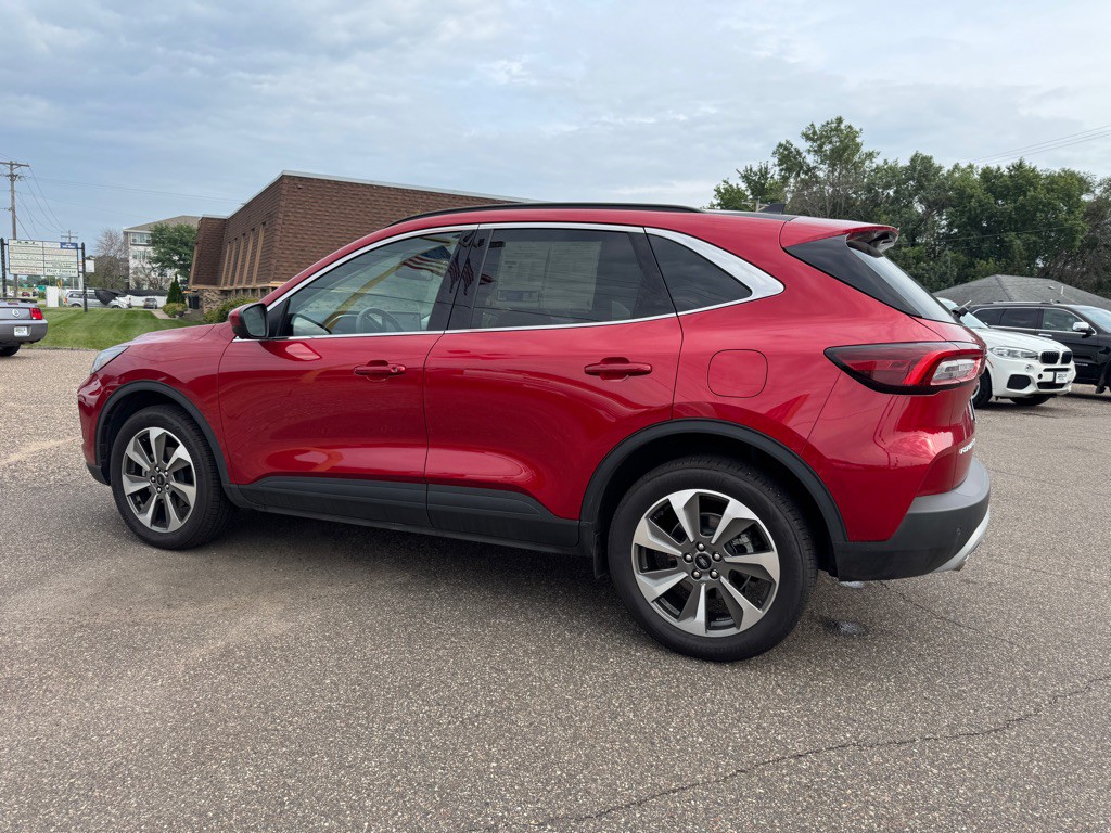 2024 Ford Escape Image 8