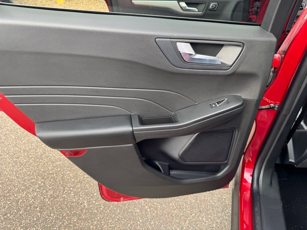 2024 Ford Escape Image 25