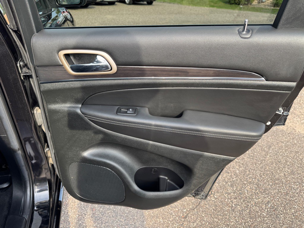 2014 Jeep Grand Cherokee Image 31
