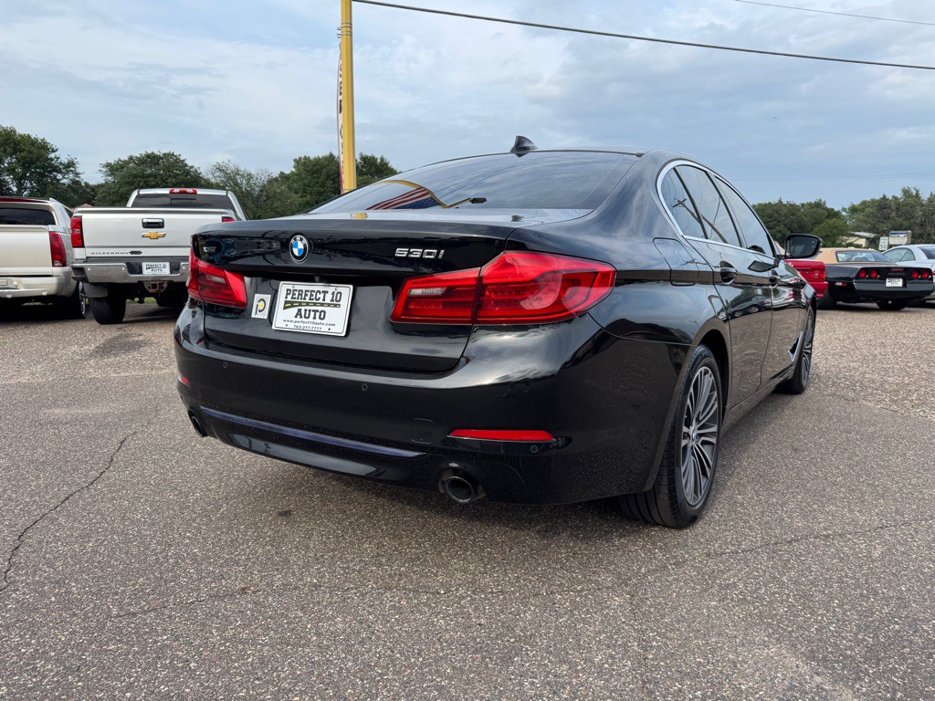 2019 BMW 5 Series Image 5