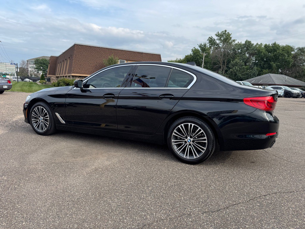 2019 BMW 5 Series Image 8