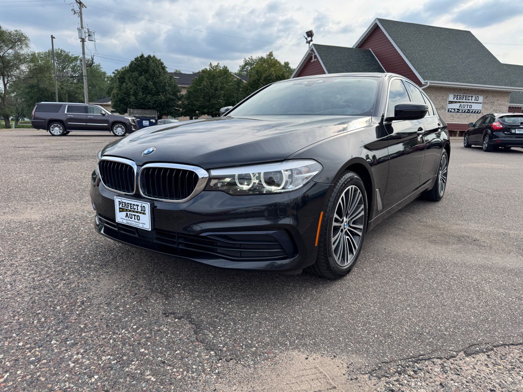 2019 BMW 5 Series Image 11