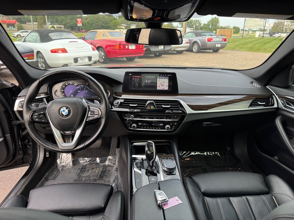 2019 BMW 5 Series Image 34