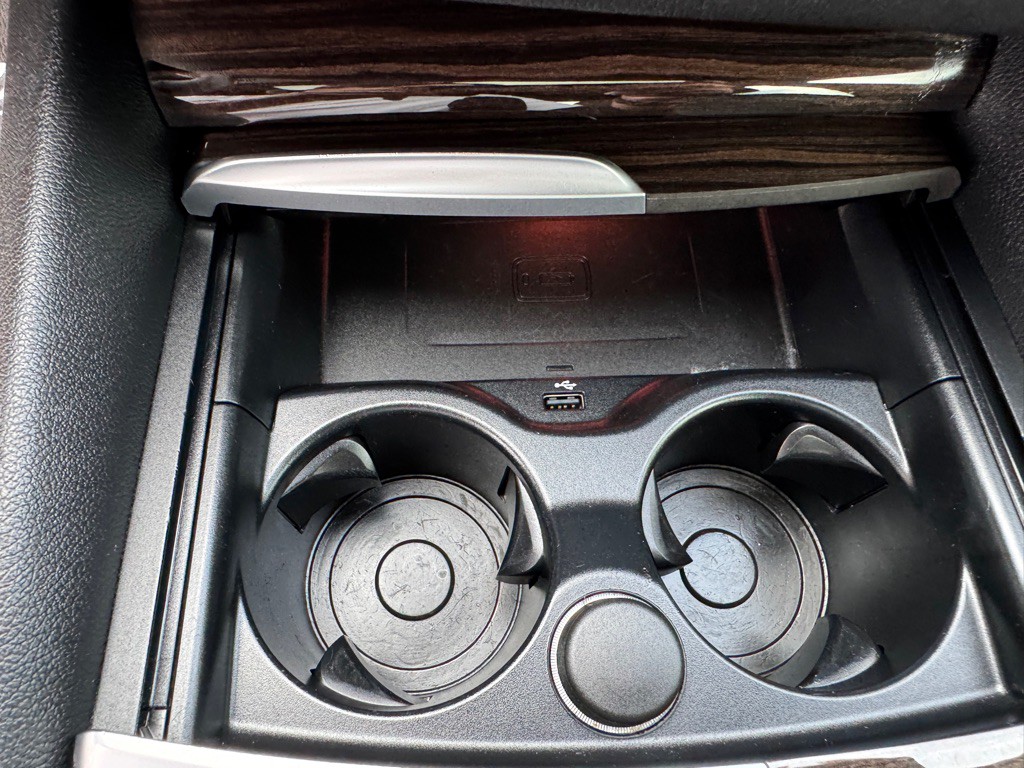 2019 BMW 5 Series Image 41