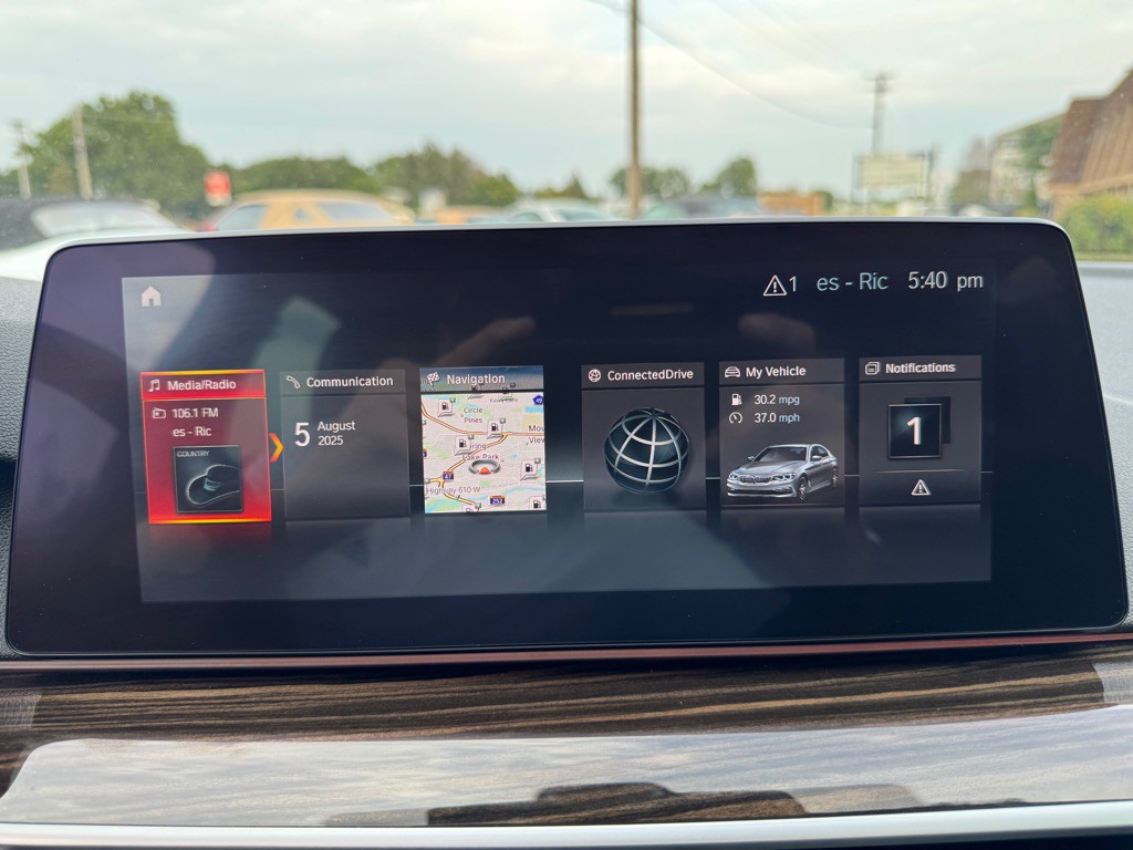 2019 BMW 5 Series Image 43