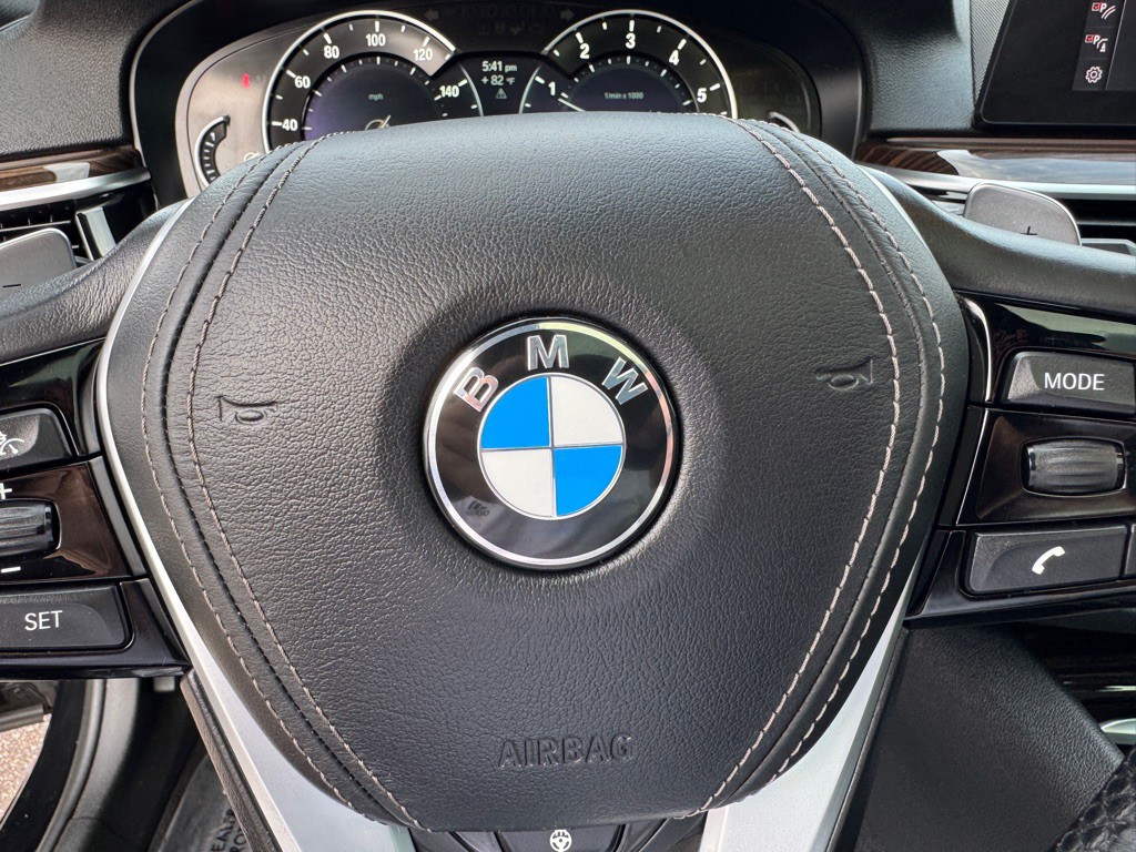 2019 BMW 5 Series Image 52