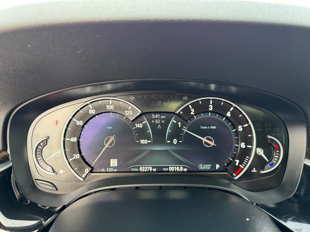 2019 BMW 5 Series Image 56