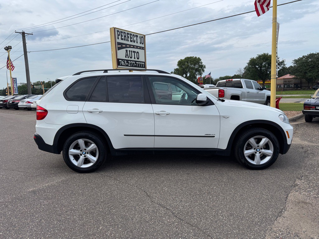 2010 BMW X5 Image 3