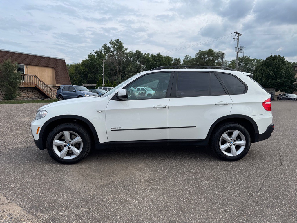 2010 BMW X5 Image 9
