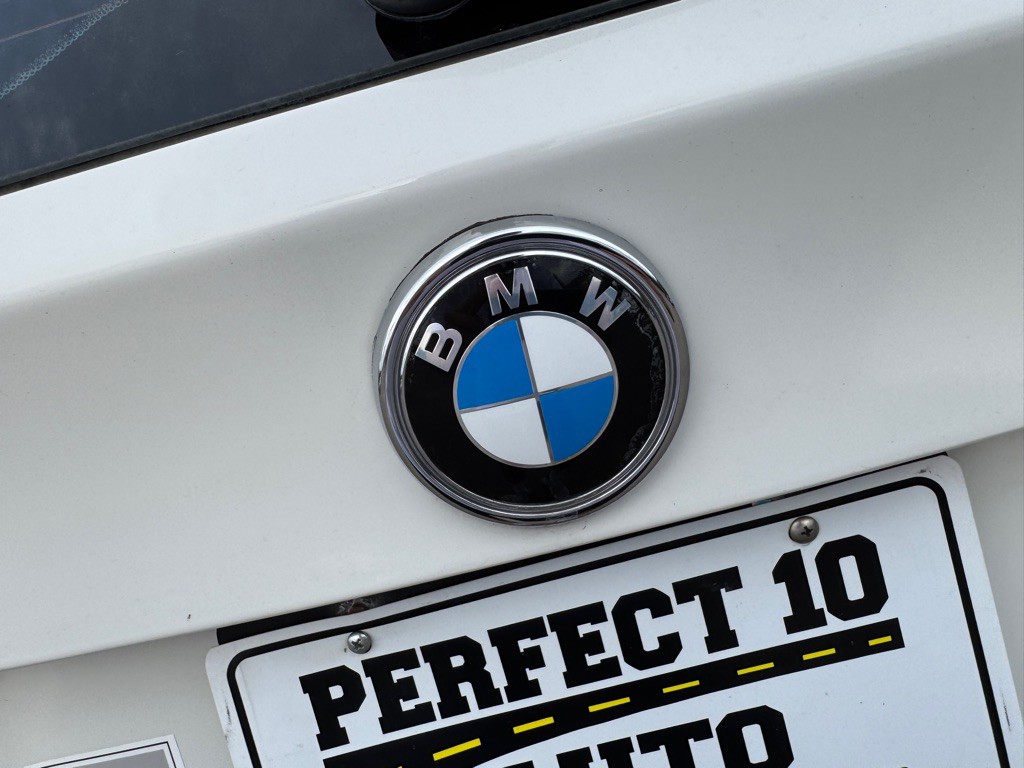 2010 BMW X5 Image 13