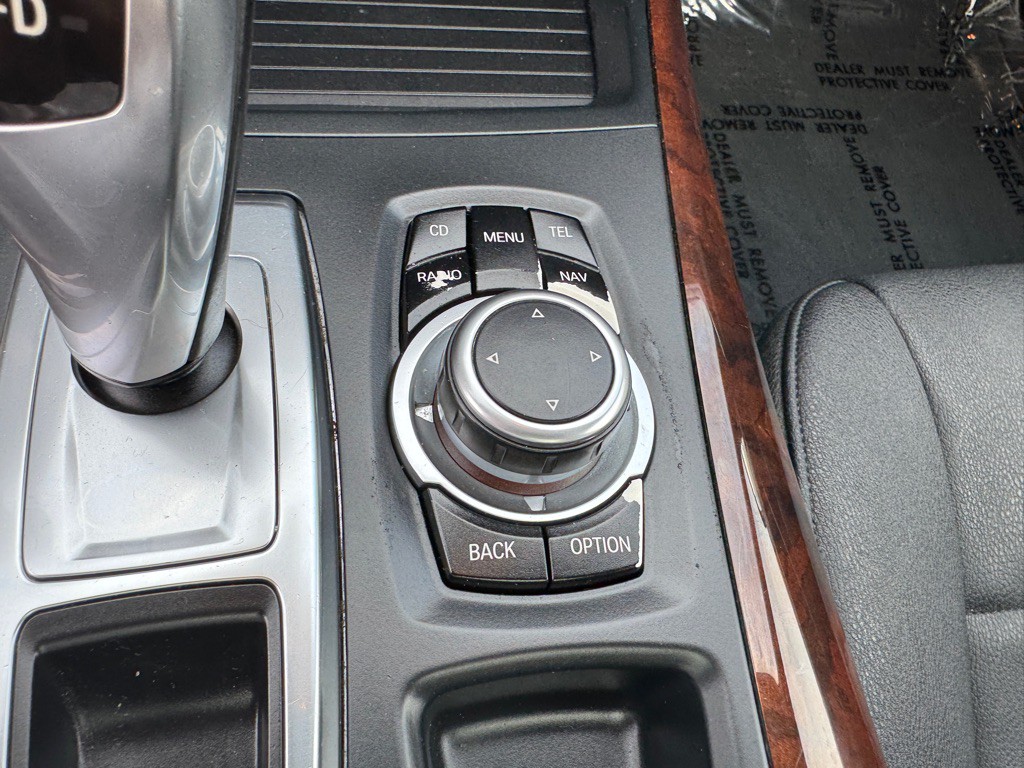 2010 BMW X5 Image 36