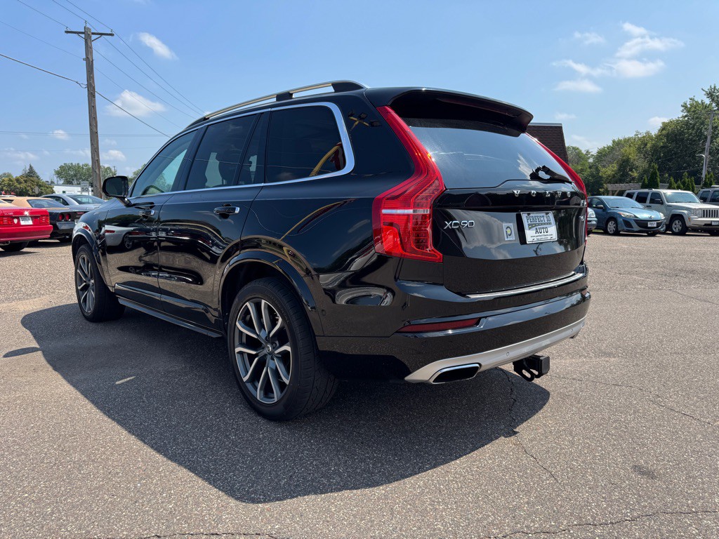 2017 Volvo XC90 Image 7