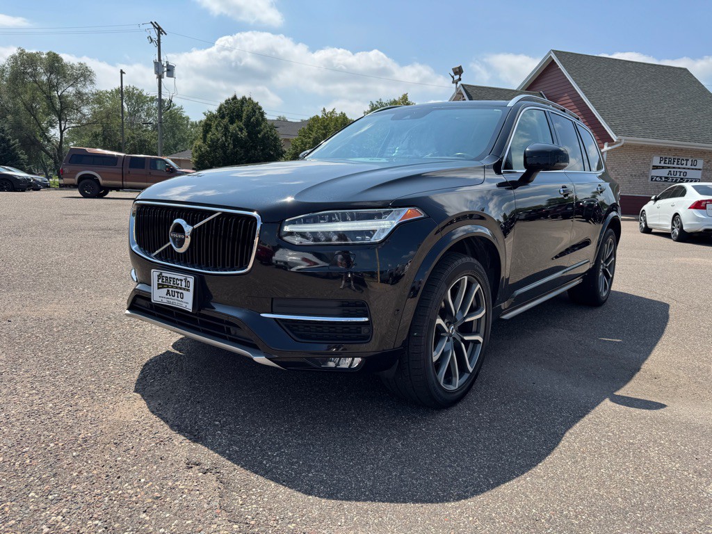 2017 Volvo XC90 Image 11
