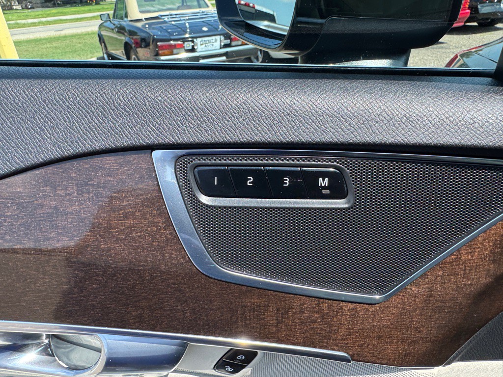 2017 Volvo XC90 Image 21