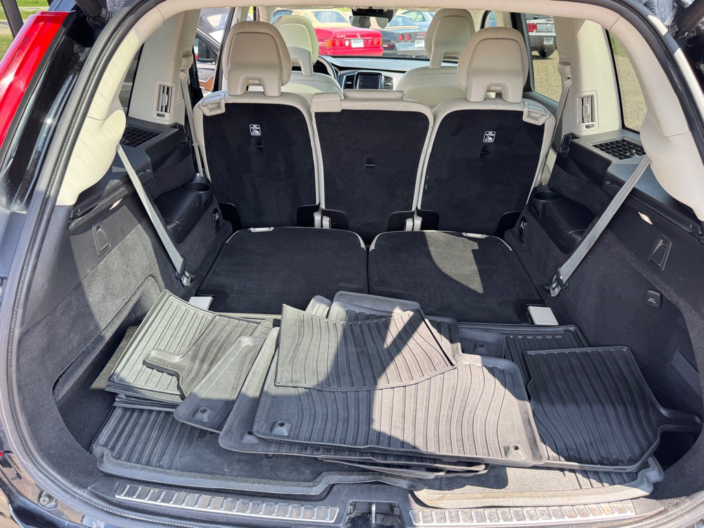 2017 Volvo XC90 Image 26