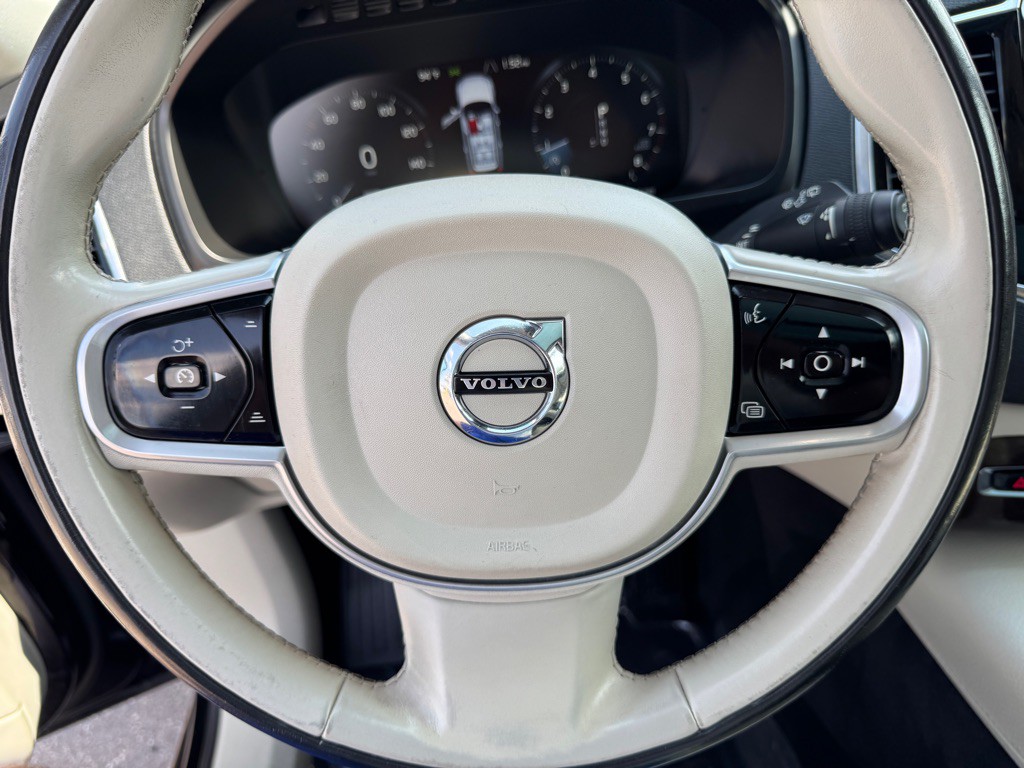 2017 Volvo XC90 Image 52