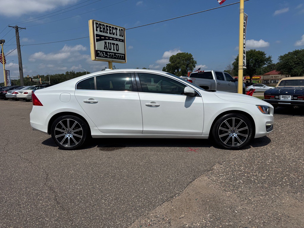 2018 Volvo S60 Image 3