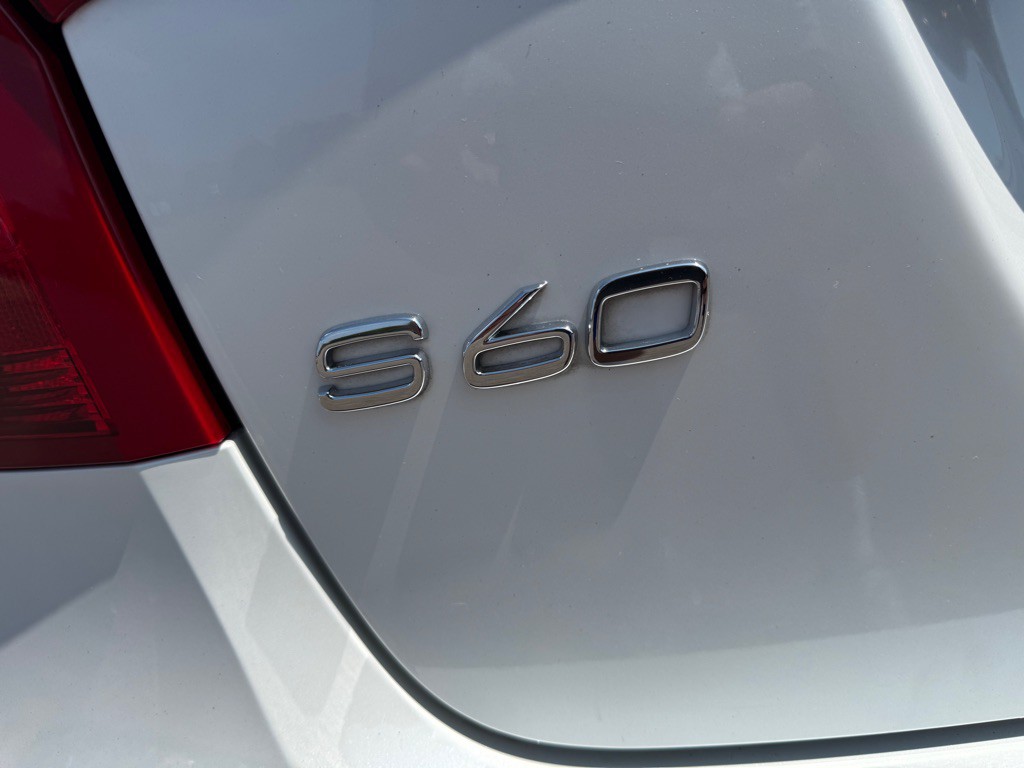 2018 Volvo S60 Image 14