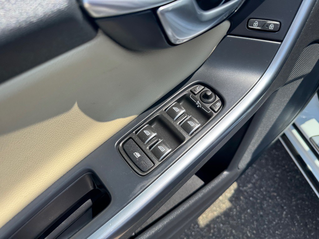 2018 Volvo S60 Image 20