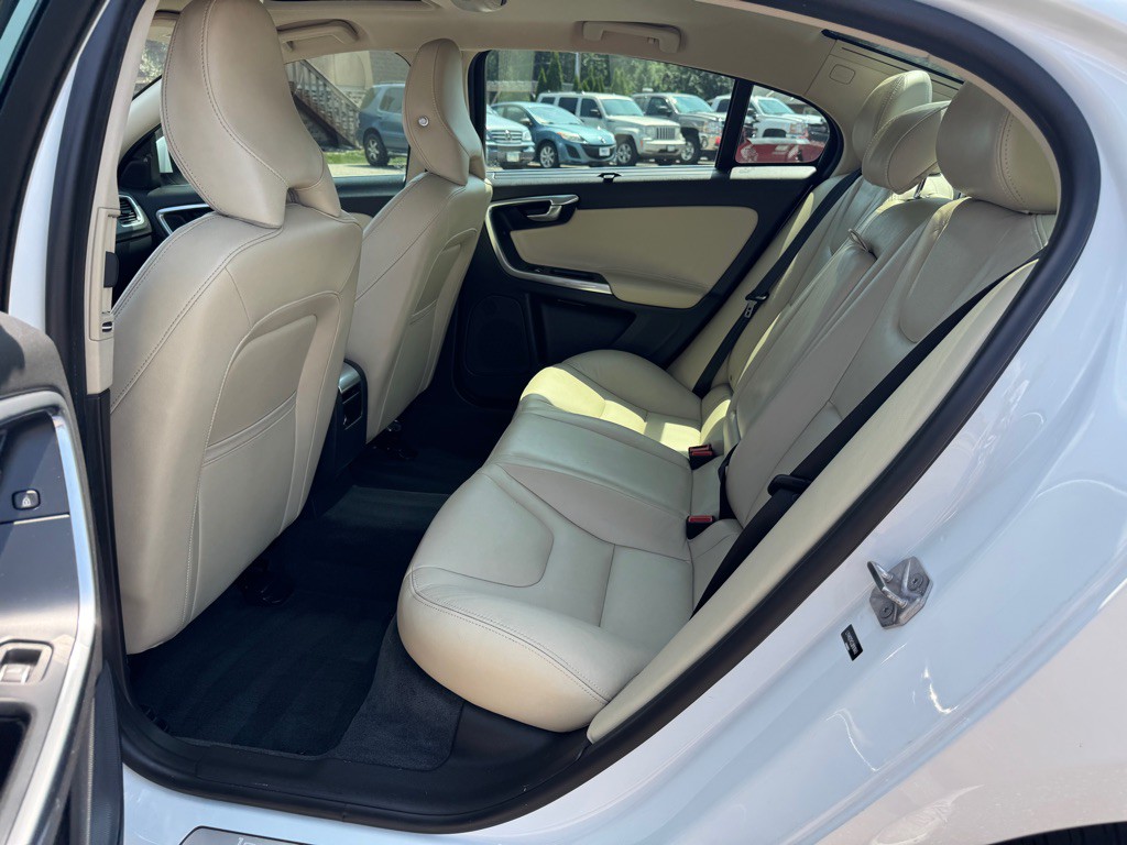 2018 Volvo S60 Image 22