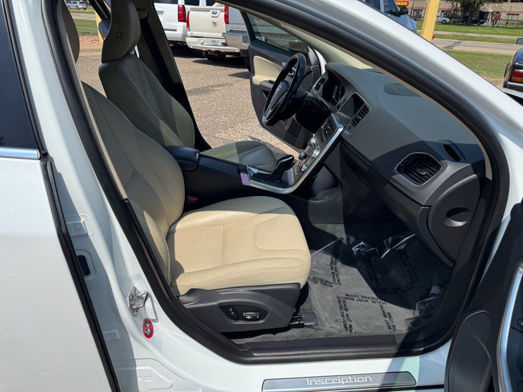 2018 Volvo S60 Image 28
