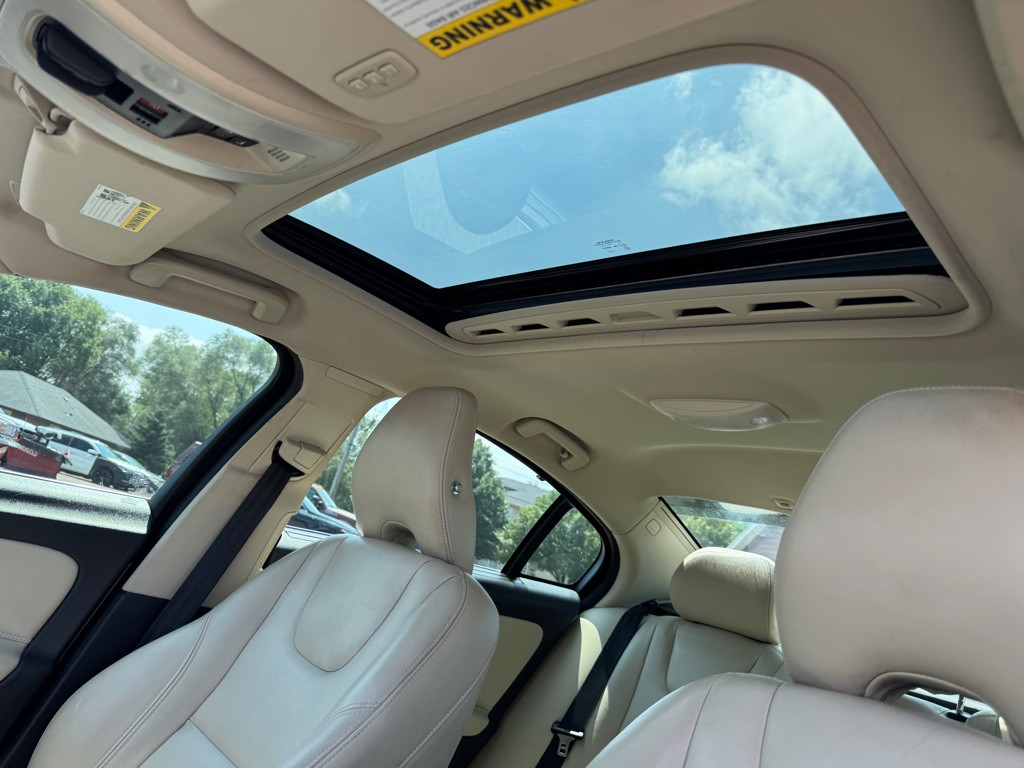 2018 Volvo S60 Image 34