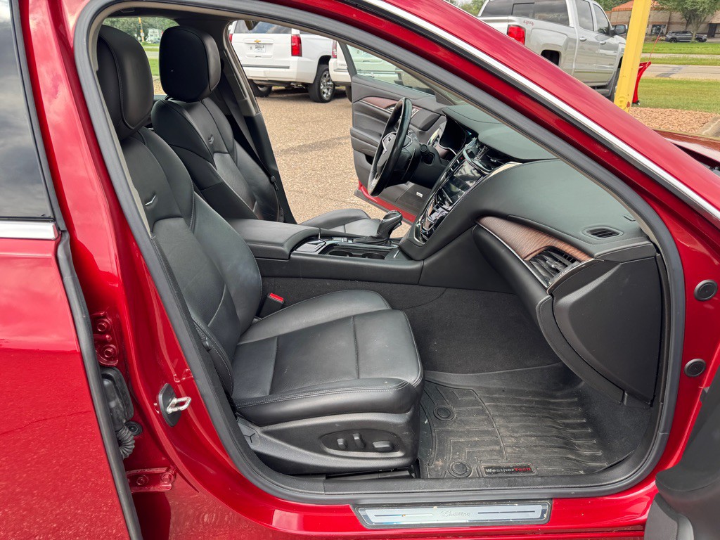 2018 Cadillac CTS Image 30