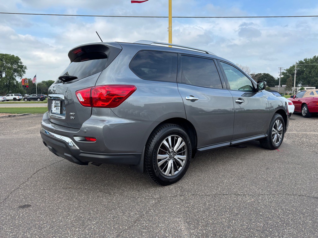 2018 Nissan Pathfinder Image 4