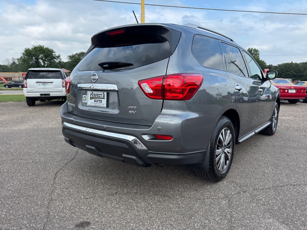 2018 Nissan Pathfinder Image 5