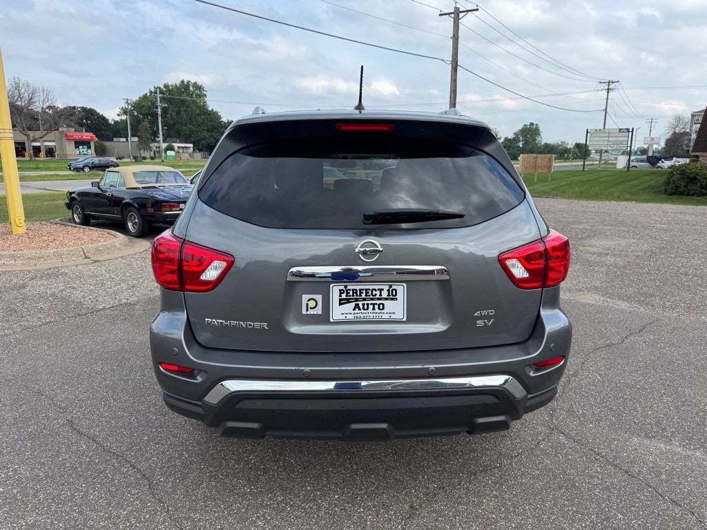 2018 Nissan Pathfinder Image 6