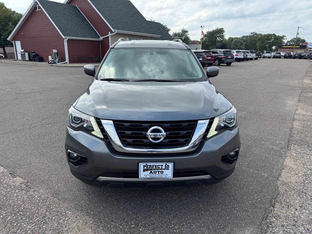 2018 Nissan Pathfinder Image 12