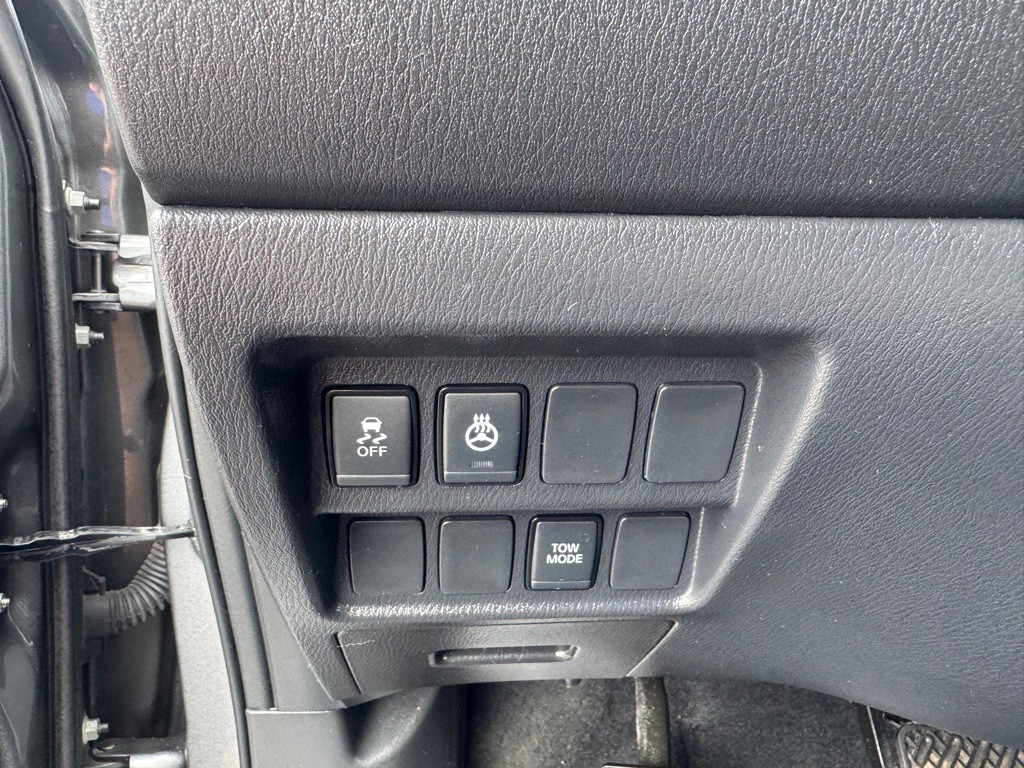 2018 Nissan Pathfinder Image 51