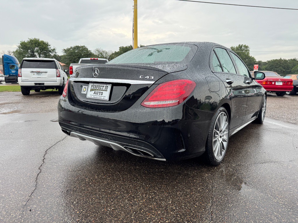 2018 Mercedes-Benz C-Class Image 5