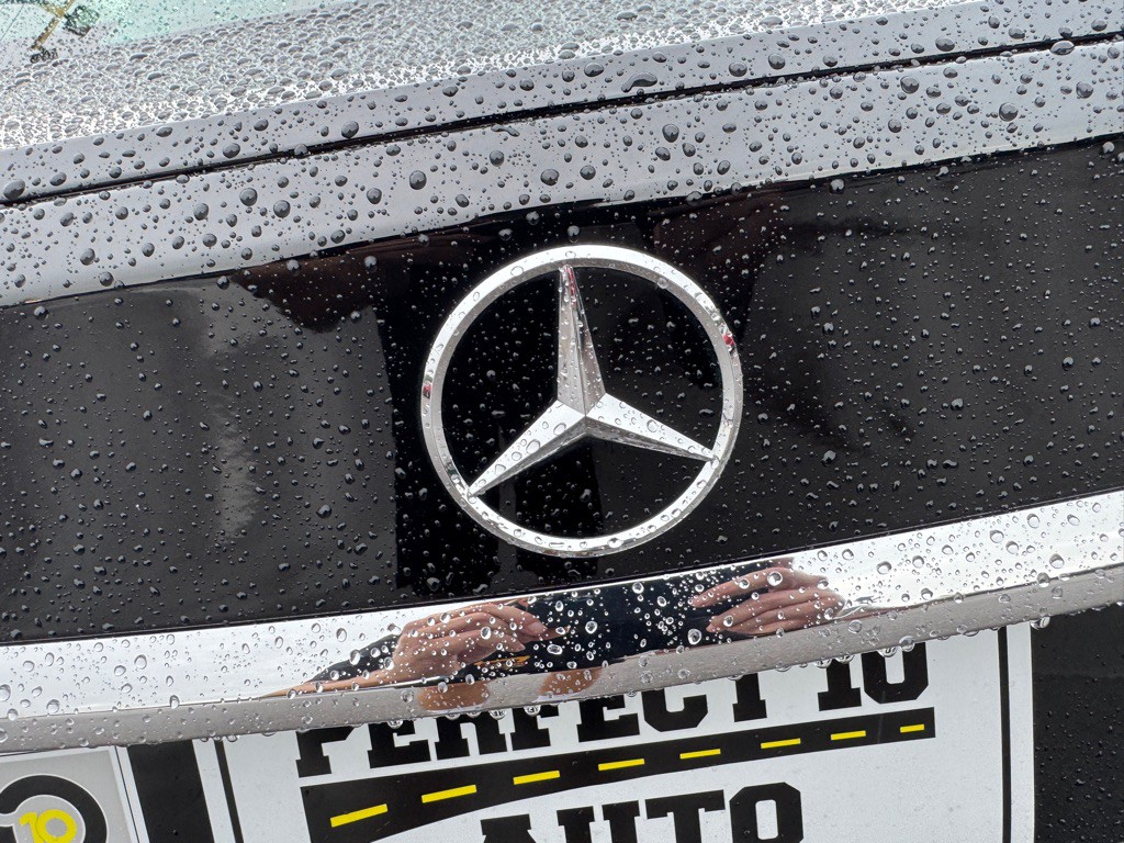 2018 Mercedes-Benz C-Class Image 13