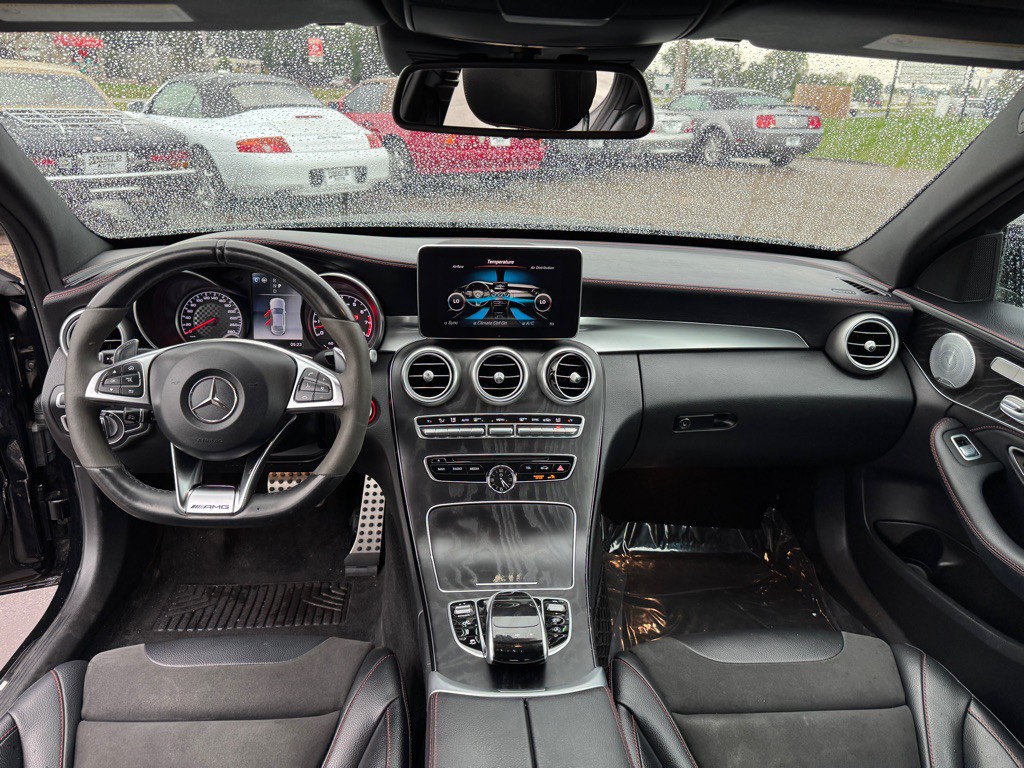 2018 Mercedes-Benz C-Class Image 33