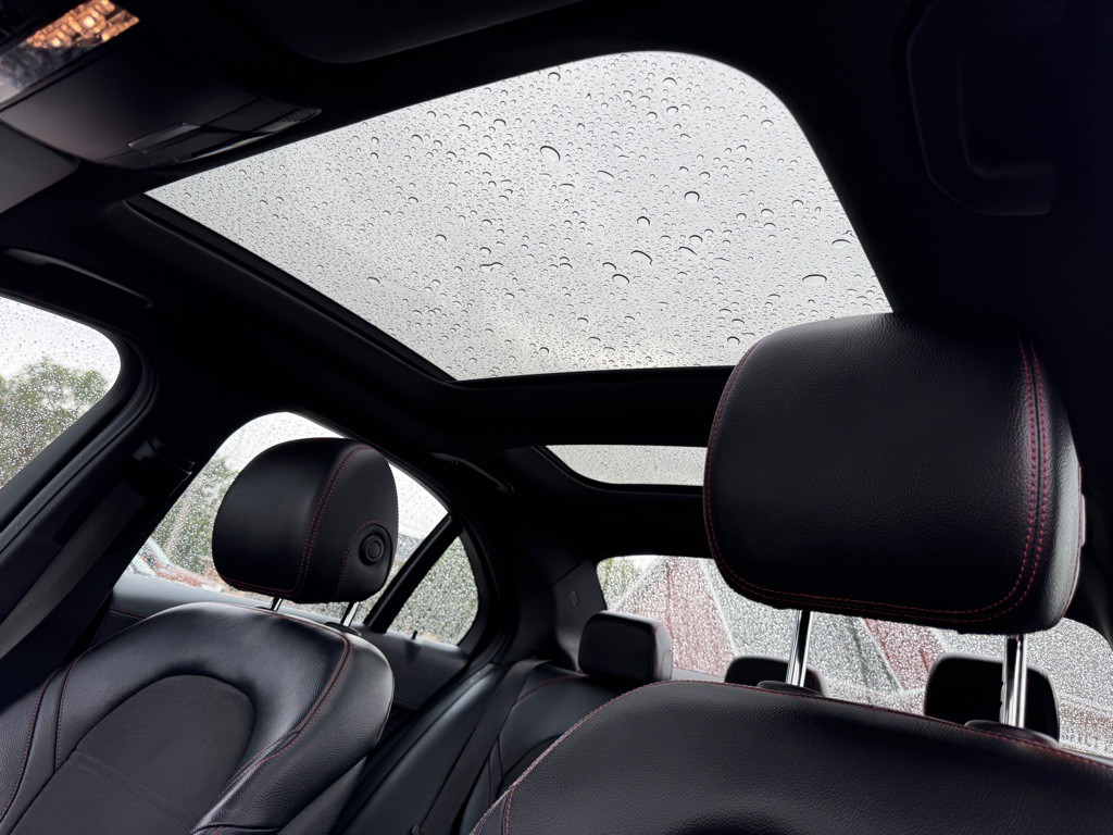 2018 Mercedes-Benz C-Class Image 35