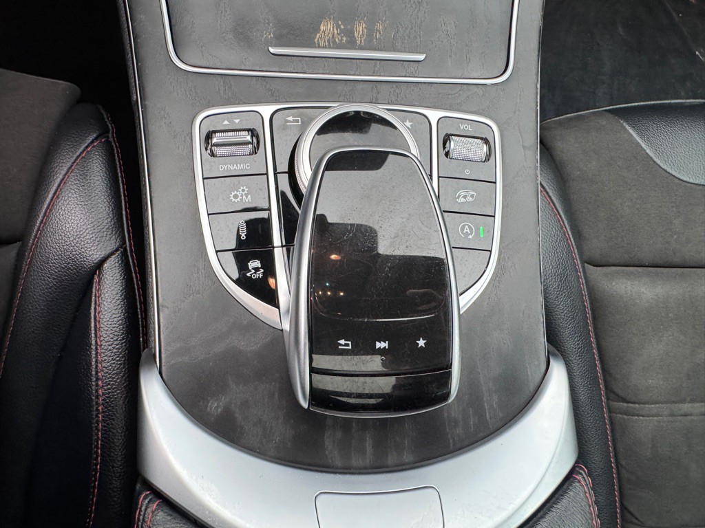 2018 Mercedes-Benz C-Class Image 37