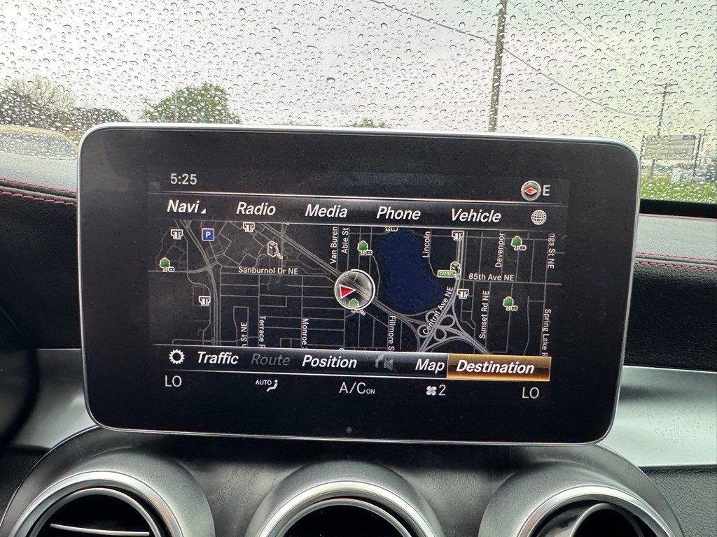 2018 Mercedes-Benz C-Class Image 41