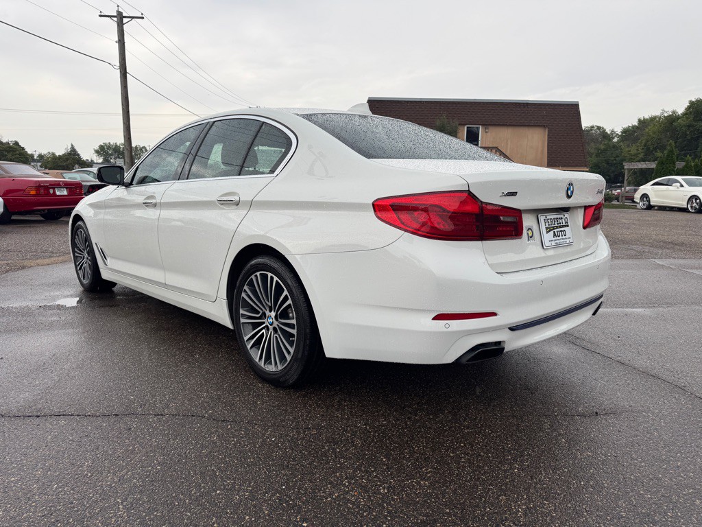 2018 BMW 5 Series Image 7