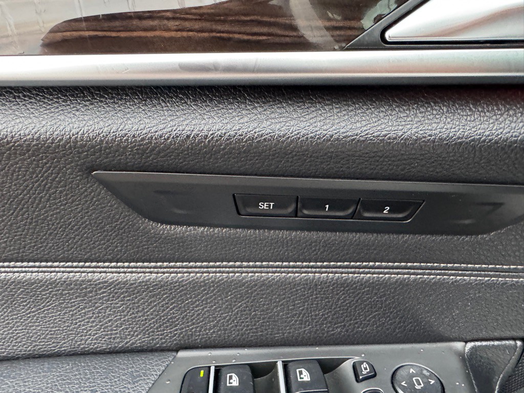 2018 BMW 5 Series Image 20