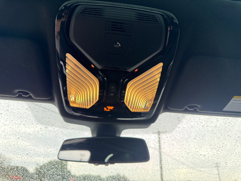 2018 BMW 5 Series Image 48