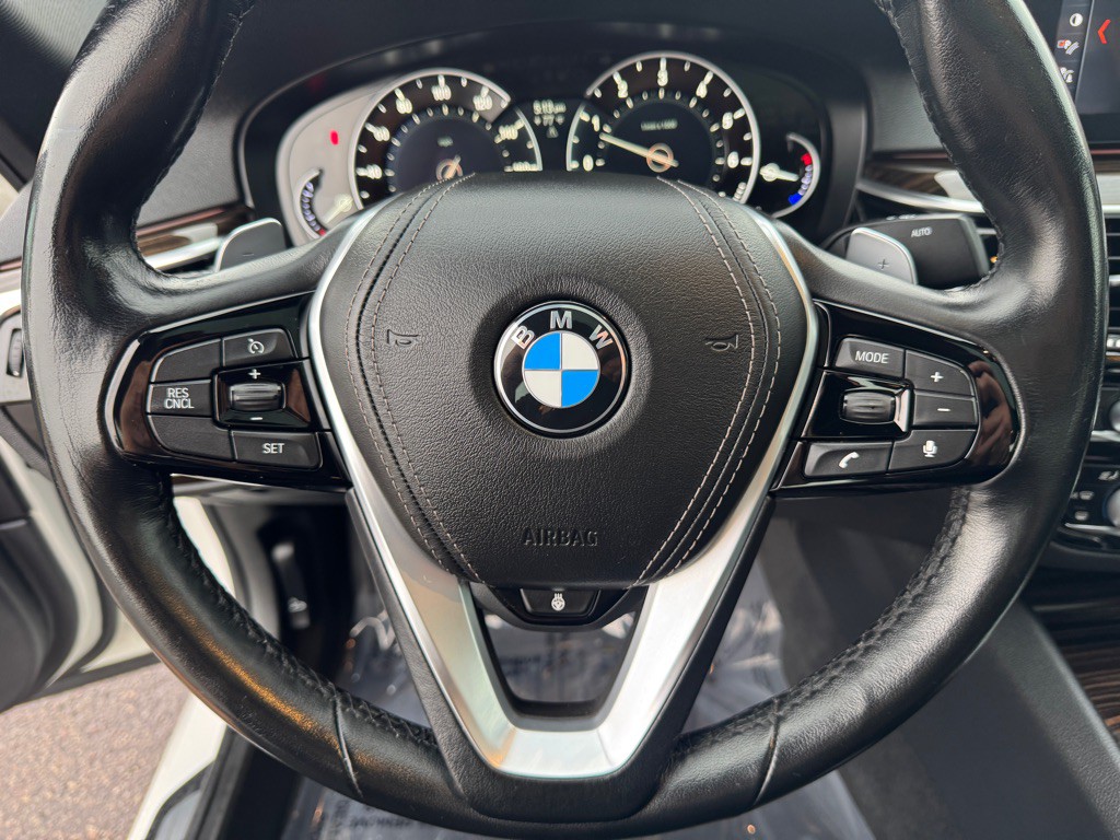 2018 BMW 5 Series Image 49