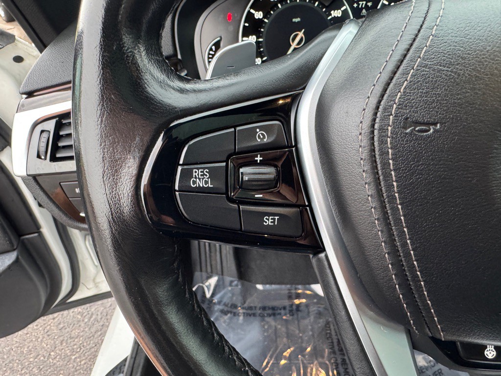 2018 BMW 5 Series Image 50