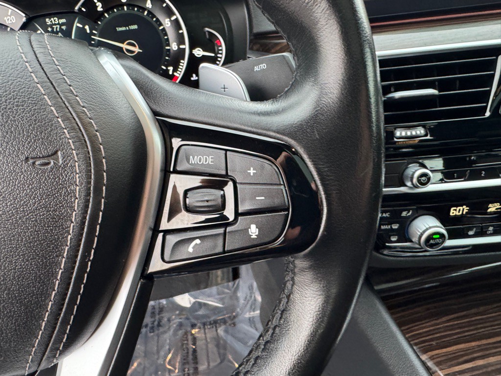 2018 BMW 5 Series Image 53