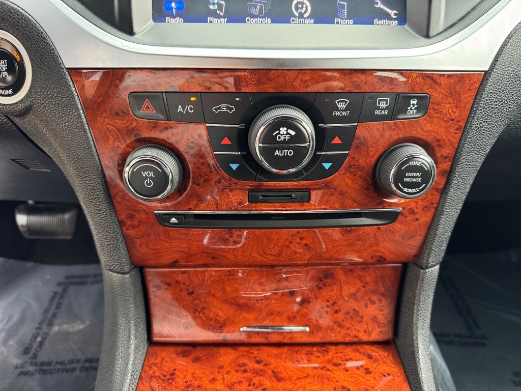2014 Chrysler 300 Image 34