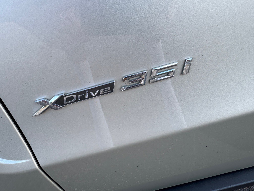 2016 BMW X5 Image 15