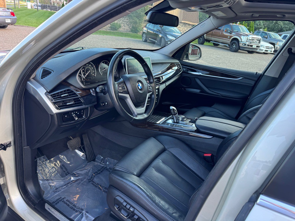 2016 BMW X5 Image 17