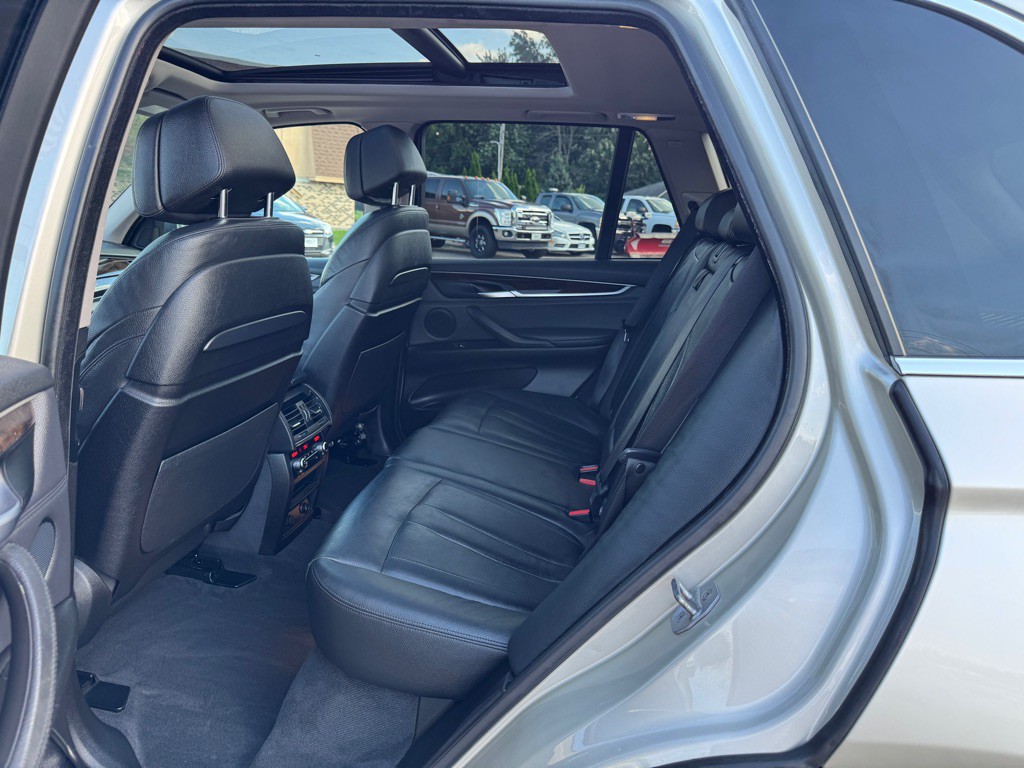 2016 BMW X5 Image 22